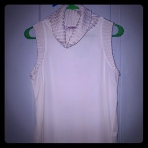 Sleeveless Turtleneck